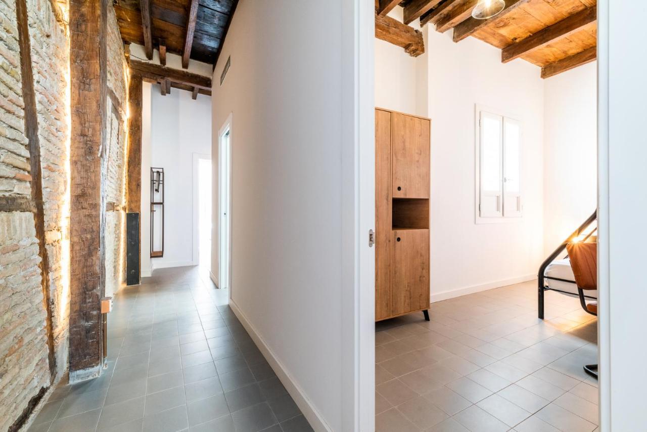 Ma&To Alhondiga Aparts Apartment Гранада Екстериор снимка