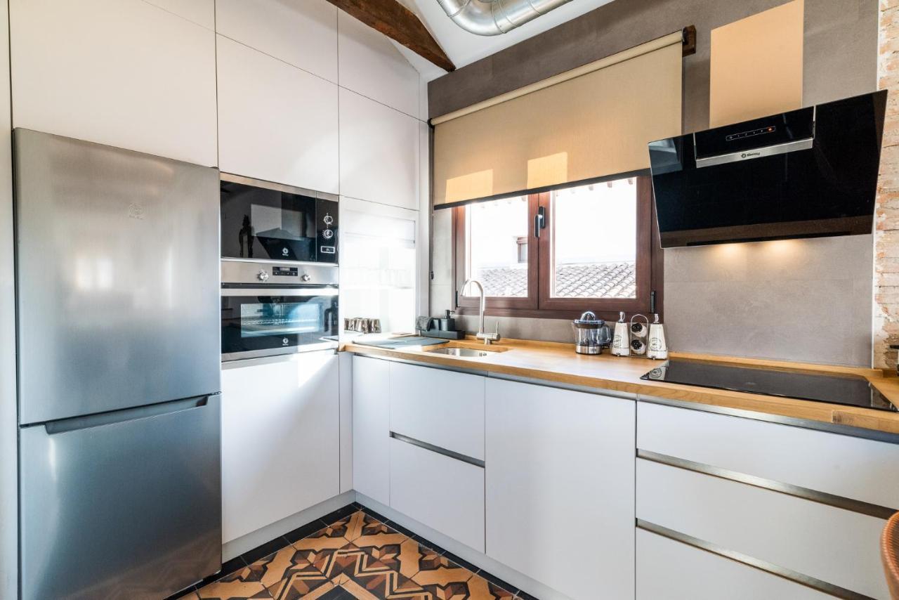 Ma&To Alhondiga Aparts Apartment Гранада Екстериор снимка